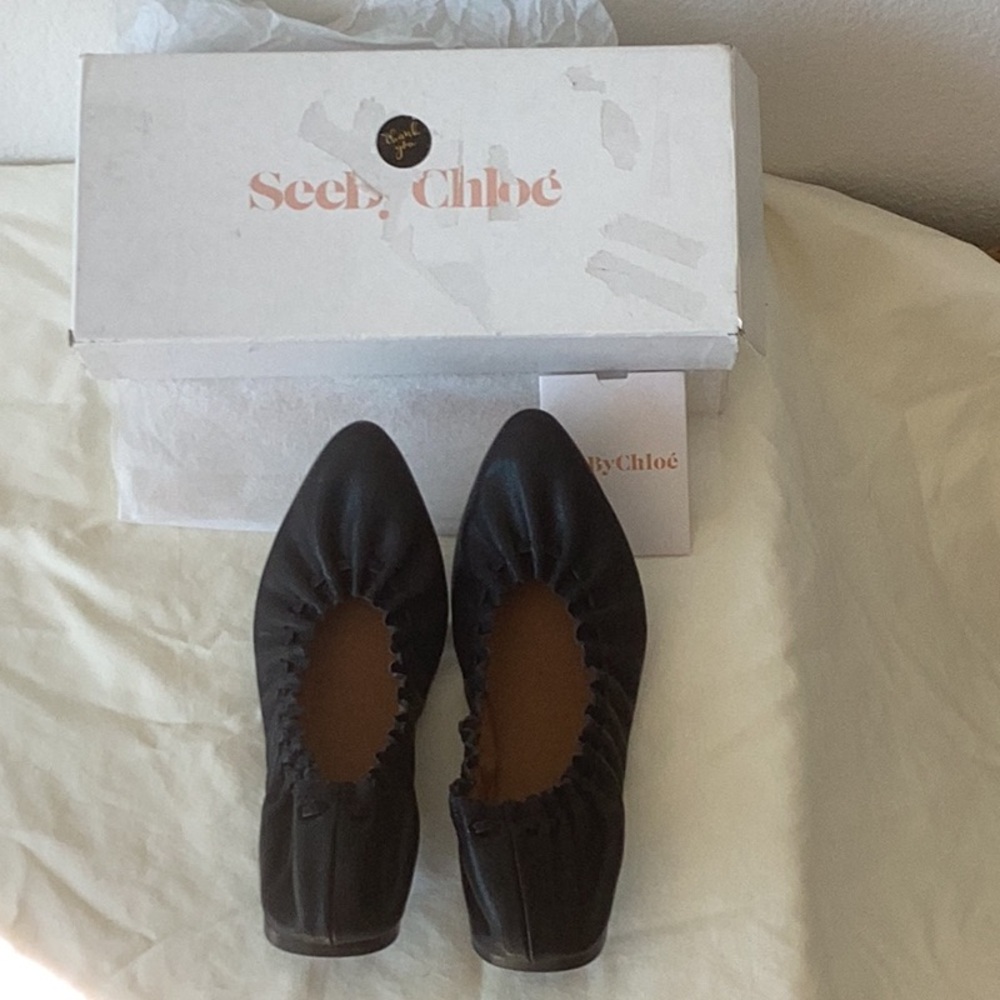 See By Chloe Jane Black Leather Flats Size 40